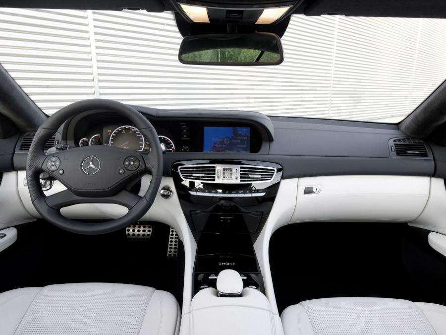  Mercedes-Benz CL63 AMG 2010 года  (фото 26 из 45)